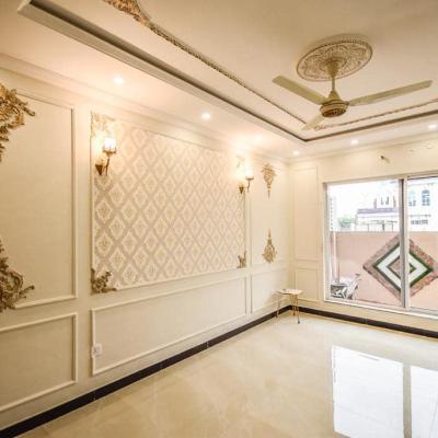 10 Premium house for sale Location Paragon City Barki Road