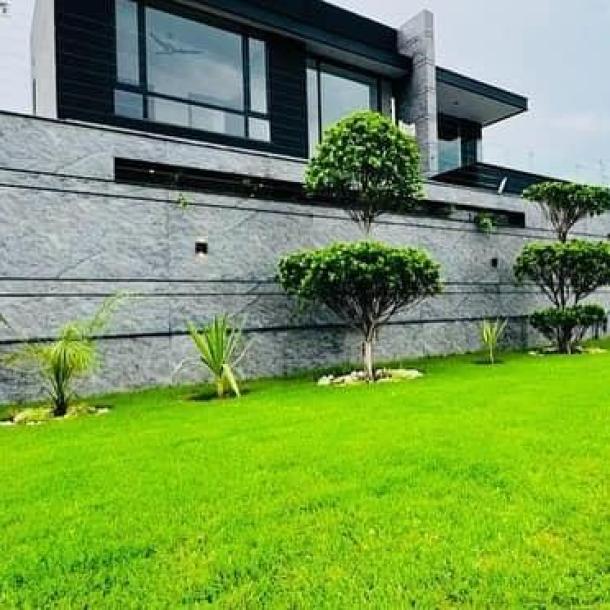 Brand new DHA phase 7 kanal house at only 750 lacs..-3
