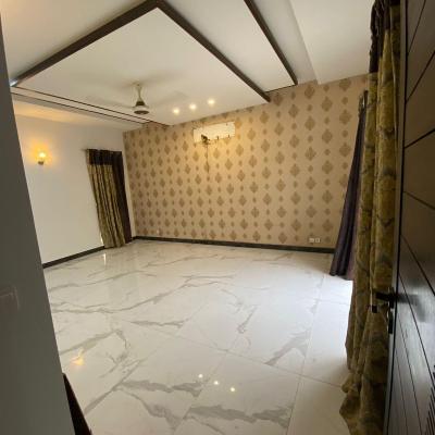 DHA phase 6, 1 Kanal upper portion for Rent separate gate Rent: 105k