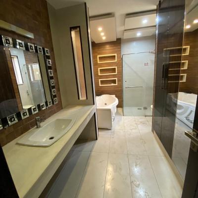 DHA phase 6, 1 Kanal upper portion for Rent separate gate Rent: 105k