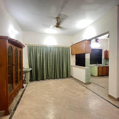 12 Marla Ground Floor 2 Bedroom Flat For Rent In Johar Town Lahore