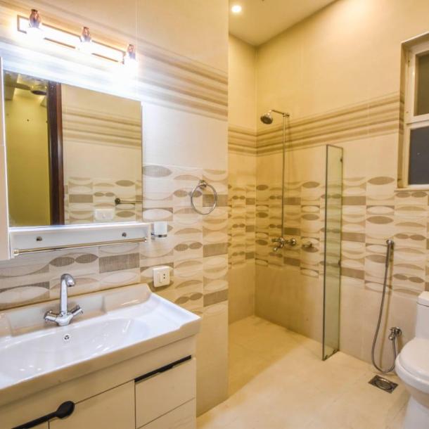 Luxurious 10 Marla House for Sale in DHA Phase 9 Town, Lahore Near Main Boulevard, Commercial Area, Schools, Parks, and Mosques-23