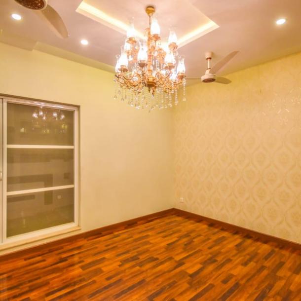 Luxurious 10 Marla House for Sale in DHA Phase 9 Town, Lahore Near Main Boulevard, Commercial Area, Schools, Parks, and Mosques-9