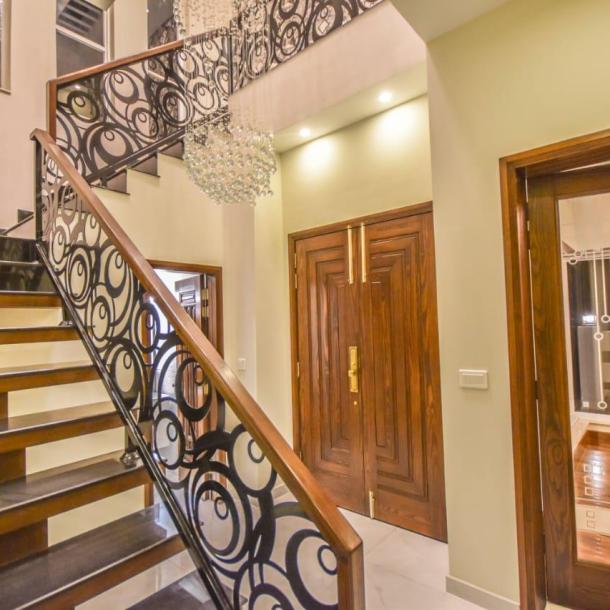 Luxurious 10 Marla House for Sale in DHA Phase 9 Town, Lahore Near Main Boulevard, Commercial Area, Schools, Parks, and Mosques-7