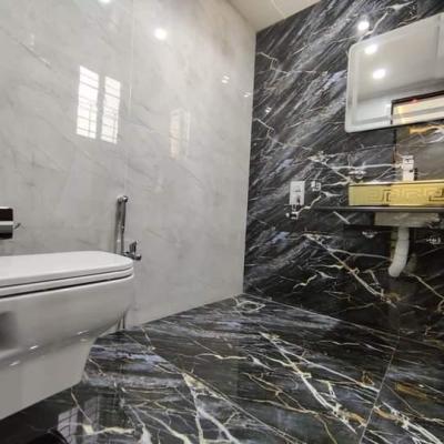 Luxurious 10 Marla House for Sale in Lake City Lahore