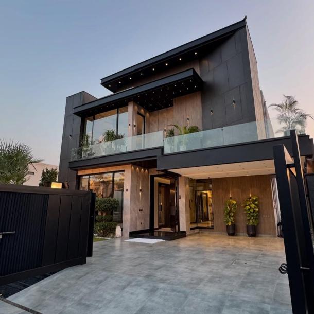 1 kanal Full Basement Modern House For sale in DHA Lahore Pakistan-1