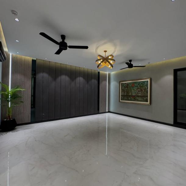 1 kanal Full Basement Modern House For sale in DHA Lahore Pakistan-16