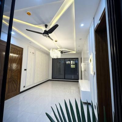 10 Marla House For Sale in DHA Phase 7, Lahore Pakistan