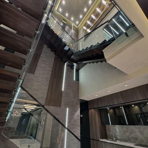 1 kanal Full Basement Modern House For sale in DHA Lahore Pakistan-12