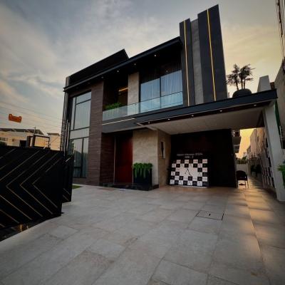 1 kanal Full Furnished Modern House For sale in DHA Phase 6, Lahore Pakistan