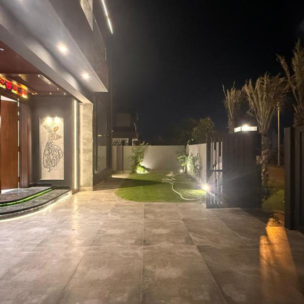 Ultra Modern 1 Kanal and 40sqt Corner full Basement House for Sale in DHA Lahore Phase 7-1