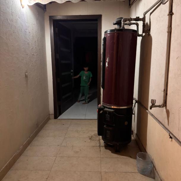 1 kanal portion for Rent in Phase 5 DHA Lahore-2