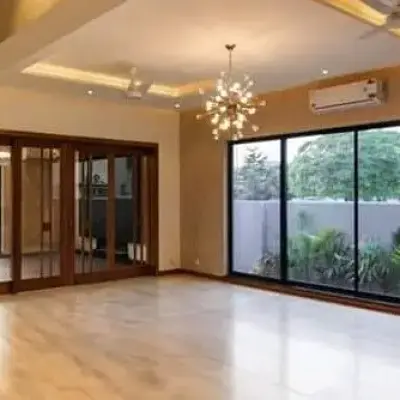 1 Kanal Upper Portion Available For Rent In DHA Phase 6 Lahore.-11