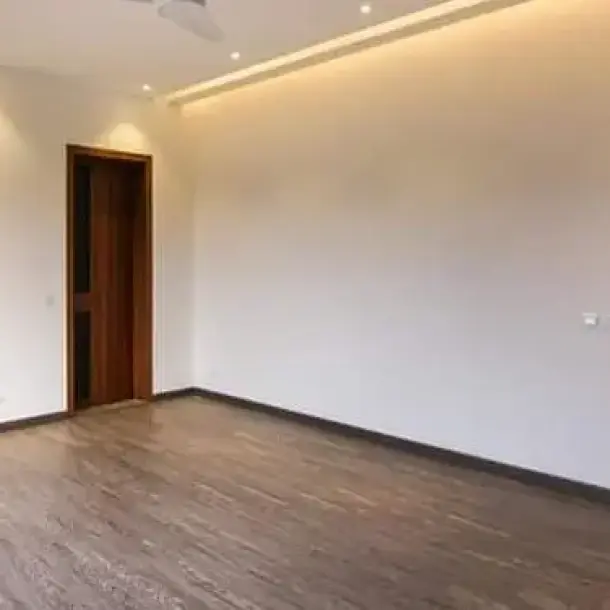 1 Kanal Upper Portion Available For Rent In DHA Phase 6 Lahore.-5