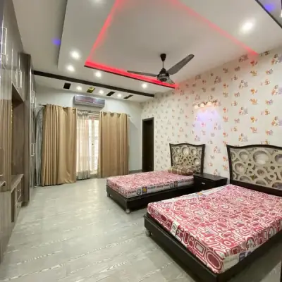 Beautiful 10 Marla Lower Portion House Available For Rent In DHA Phase 6 Lahore.-7