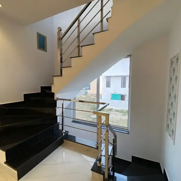 Modern 1 Kanal House For Rent In DHA Phase 1 Lahore-10