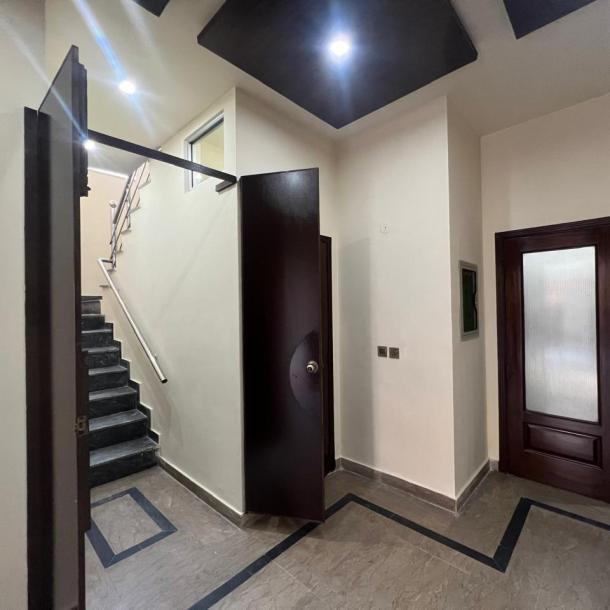 Modern 1 Kanal House Available For Rent In DHA Phase 7 Lahore.-13