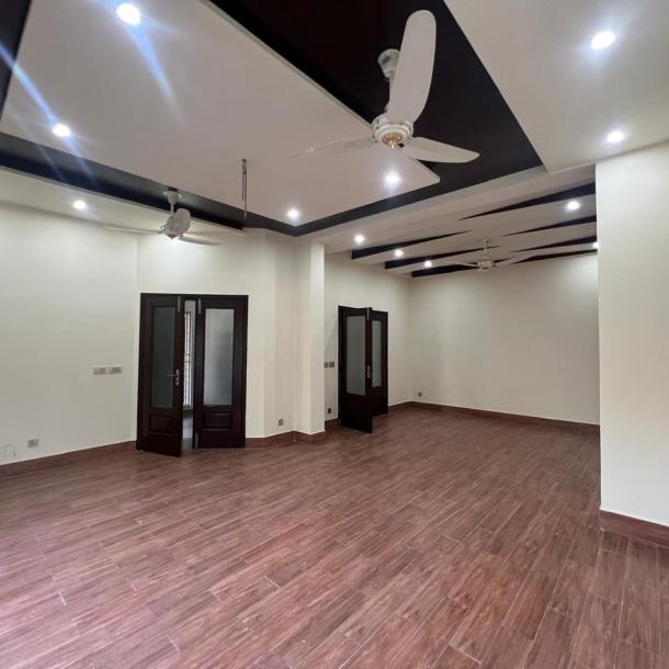 Modern 1 Kanal House Available For Rent In DHA Phase 7 Lahore.-7