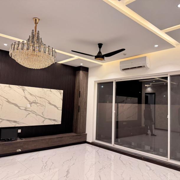 Brand New 1 Kanal Lower Portion House Available For Rent In DHA Phase 7 Lahore.-36