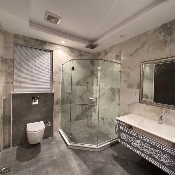 Brand New 1 Kanal Lower Portion House Available For Rent In DHA Phase 7 Lahore.-5