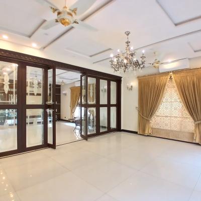 Beautiful 1 Kanal House Available For Rent In DHA Phase 6 Lahore.-12