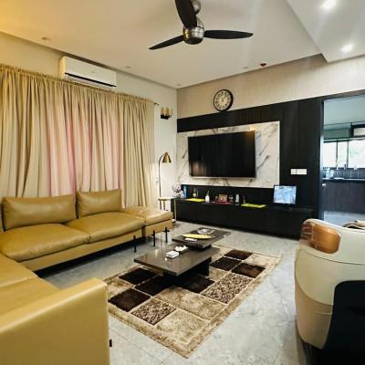 Modern 10 Marla House Available For Rent In DHA Phase 7 Lahore