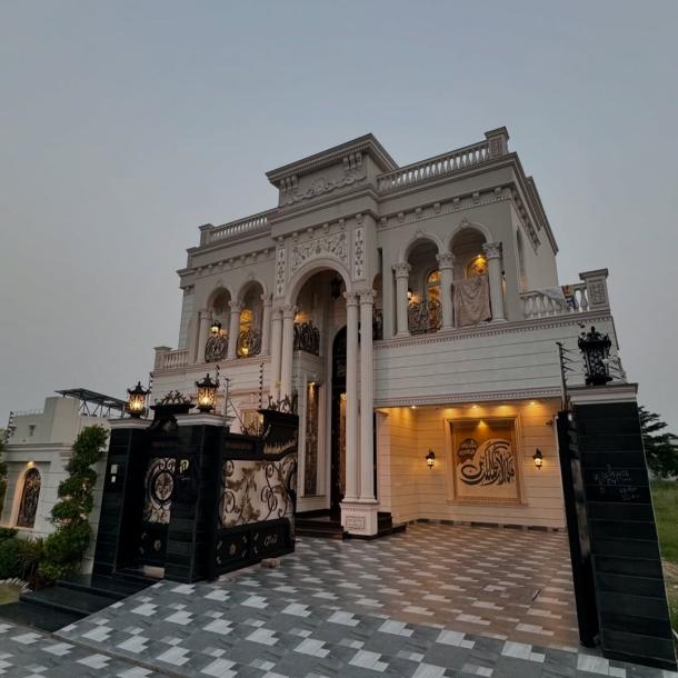 1 kanal Luxury Spanish House For sale in DHA Phase 7, Lahore-2