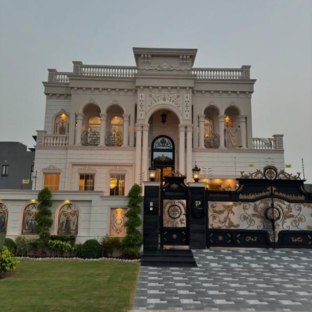 1 kanal Luxury Spanish House For sale in DHA Phase 7, Lahore-1