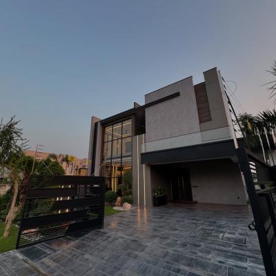 1 kanal Luxury Modern House For sale in DHA Phase 6, Lahore
