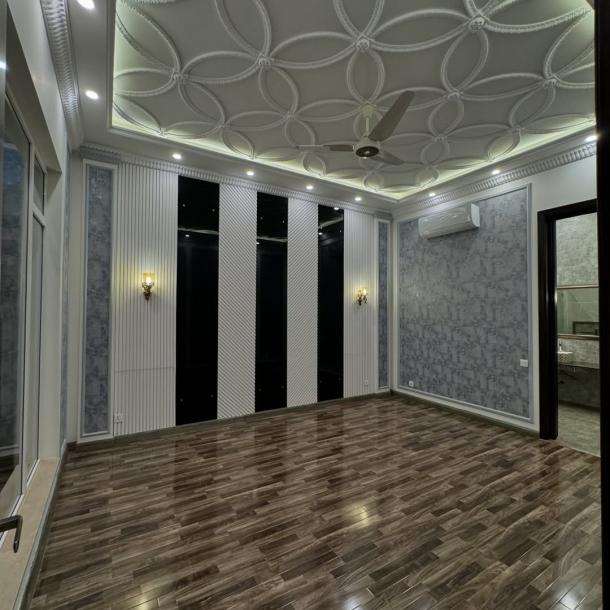 1 kanal Luxury Spanish House For sale in DHA Phase 7, Lahore-13