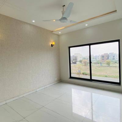5 Marla Rental House – Prime Location in DHA 9 Town Lahore-4