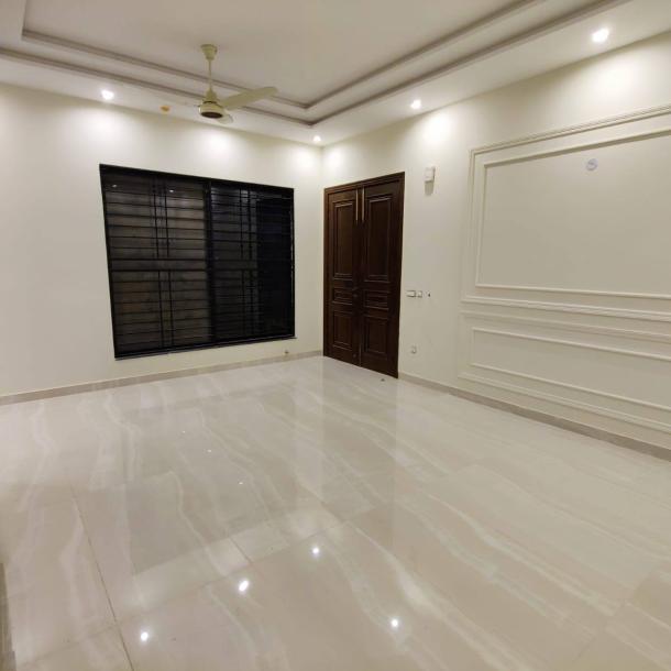 Stylish Upper Portion with Lawn DHA Phase 8 Lahore-8