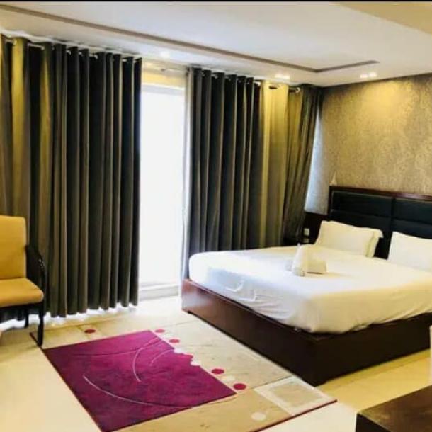 Luxury Furnished Apartment for Rent Near Emporium Mall-1