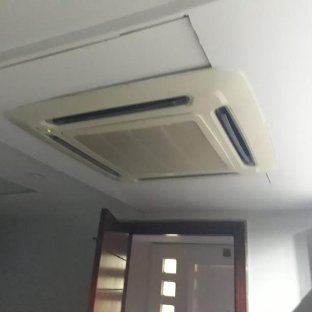 Office for Rent Available in Main Boulevard Gulberg Lahore-2