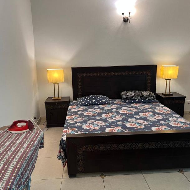 Sami Furnished 1 kanal Upper Portion For Rent in DHA Phase 6 Lahore Near DHA Office-4
