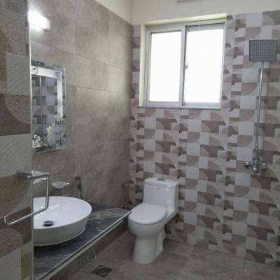1 kanal Upper Portion For Rent (Lower Portion lock) in DHA Phase 7 Lahore