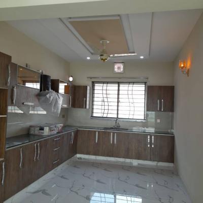 1 kanal Upper Portion For Rent (Lower Portion lock) in DHA Phase 7 Lahore