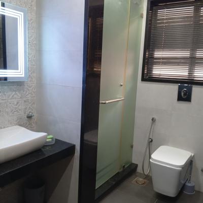 For Rent 1 Bed Room Fully Furnished in DHA Phase 5 Lahore only Female-2