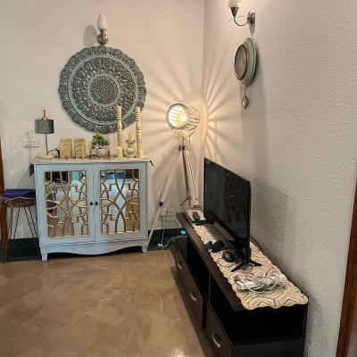 For Rent 1 Kanal Fully Furnished Upper Portion For Rent In DHA Phase 5 Near Jalal Sons Market