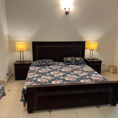 For Rent 1 Kanal Fully Furnished Upper Portion For Rent In DHA Phase 5 Near Jalal Sons Market