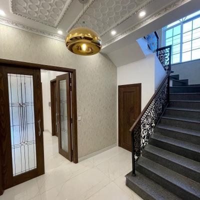 10 Marla Victorian Design House For Sale in Formanite Housing Scheme opposite to DHA Phase 5, Lahore