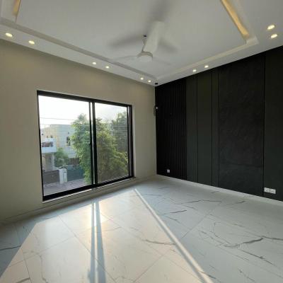 13 Marla Corner House For sale in DHA Phase 4, Lahore