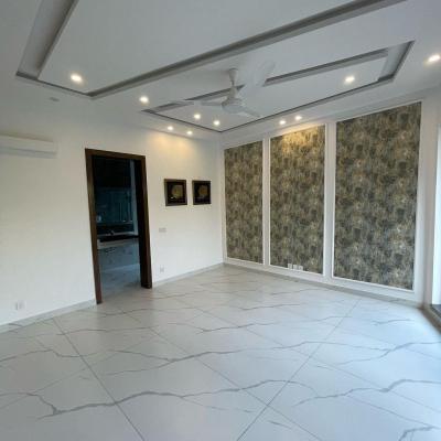 13 Marla Corner House For sale in DHA Phase 4, Lahore