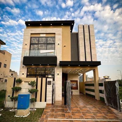 5 Marla House For Sale In DHA 9 Town Lahore